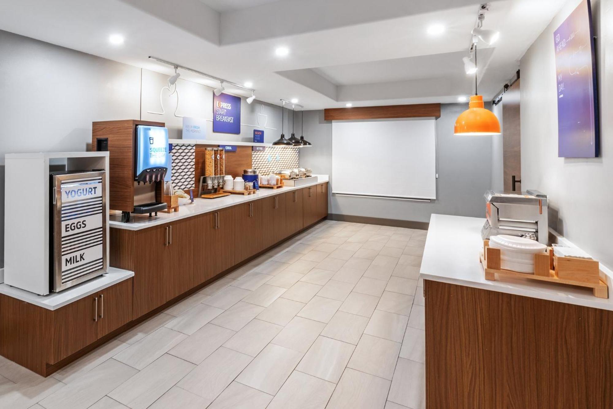 Holiday Inn Express Hotel & Suites Henderson - Traffic Star By Ihg Εξωτερικό φωτογραφία